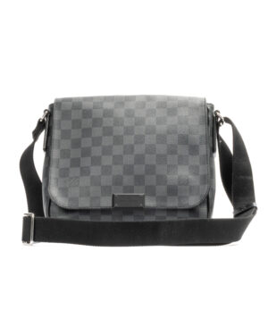 Louis Vuitton Disctrict PM Damier Graphite