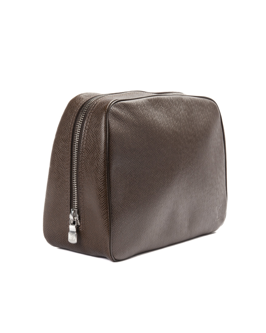 Alternative view of Louis Vuitton Pochette Medium Taiga Marrone