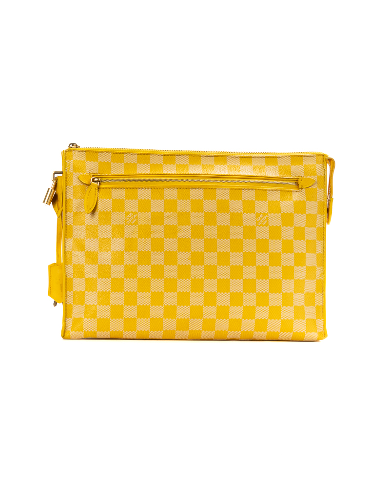 Louis Vuitton Clutch Large Damier Mimosa