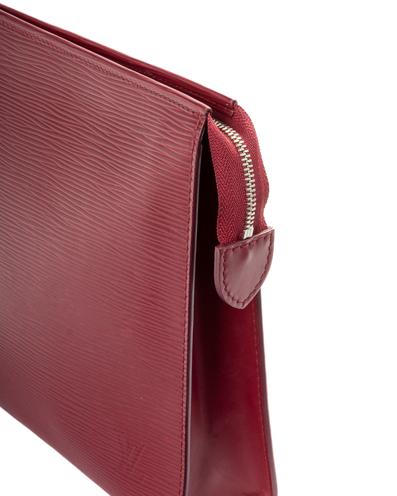 Alternative view of Louis Vuitton Pochette Voyage MM Epi Fucsia