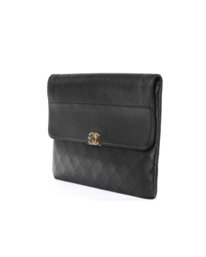 Alternative view of Chanel Pochette Timeless Medium Trapuntata Nera