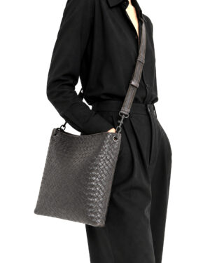 Alternative view of Bottega Veneta Tracolla Small Intreccio Viola