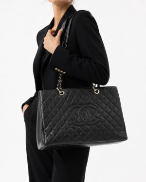 Alternative view of Chanel GST Large Caviar Nera