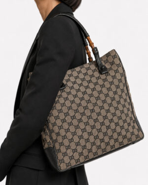 Alternative view of Gucci Tote Vertical Bamboo Medium GG Supreme Blu