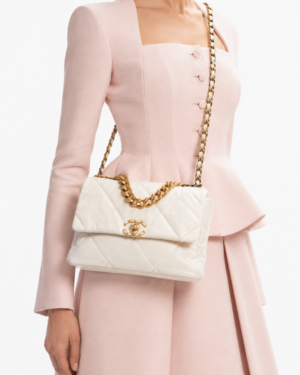 Alternative view of Chanel 19 Flap Medium Trapuntata Latte