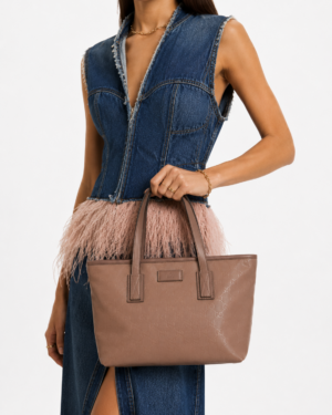 Alternative view of Gucci Shopper Small Crystal GG Supreme Rosa
