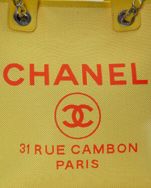Alternative view of Chanel Deauville Large Mixed Fibers Gialla Fluo