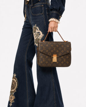 Alternative view of Louis Vuitton Pochette Metis MM Monogram