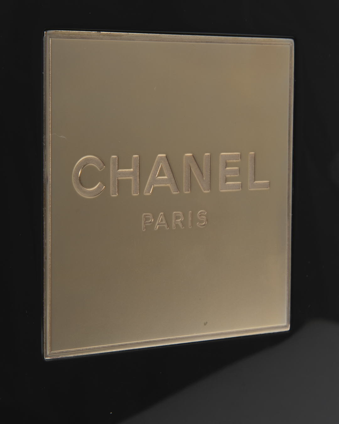 Alternative view of Chanel N.5 Parfum Bottle Minaudiere Nera