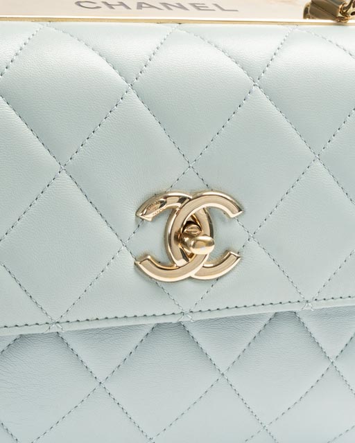 Alternative view of Chanel Trendy CC Small Trapuntata Azzurro
