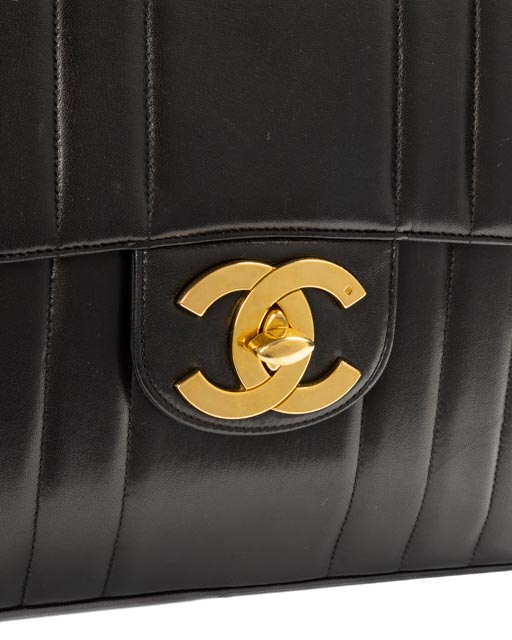 Alternative view of Chanel Jumbo Mademoiselle Big Logo Vintage Nera
