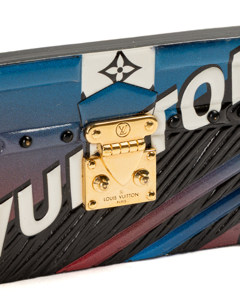 Alternative view of Louis Vuitton Portachiavi Race Trunk Epi Nero