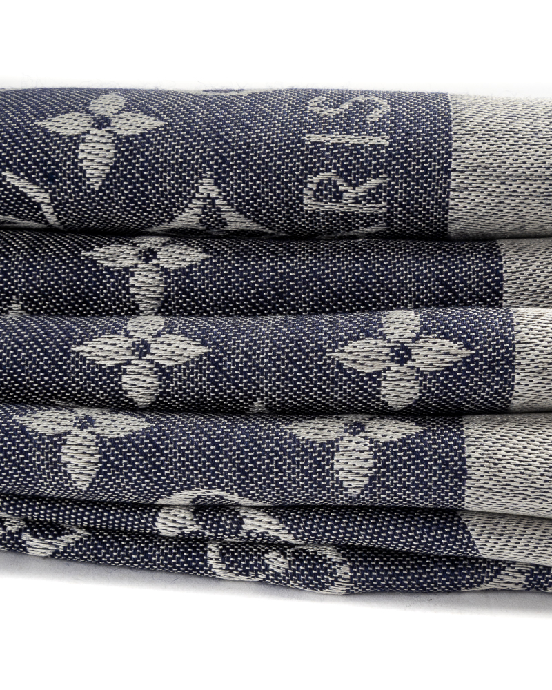 Alternative view of Louis Vuitton Scialle Monogram Denim Azzurro