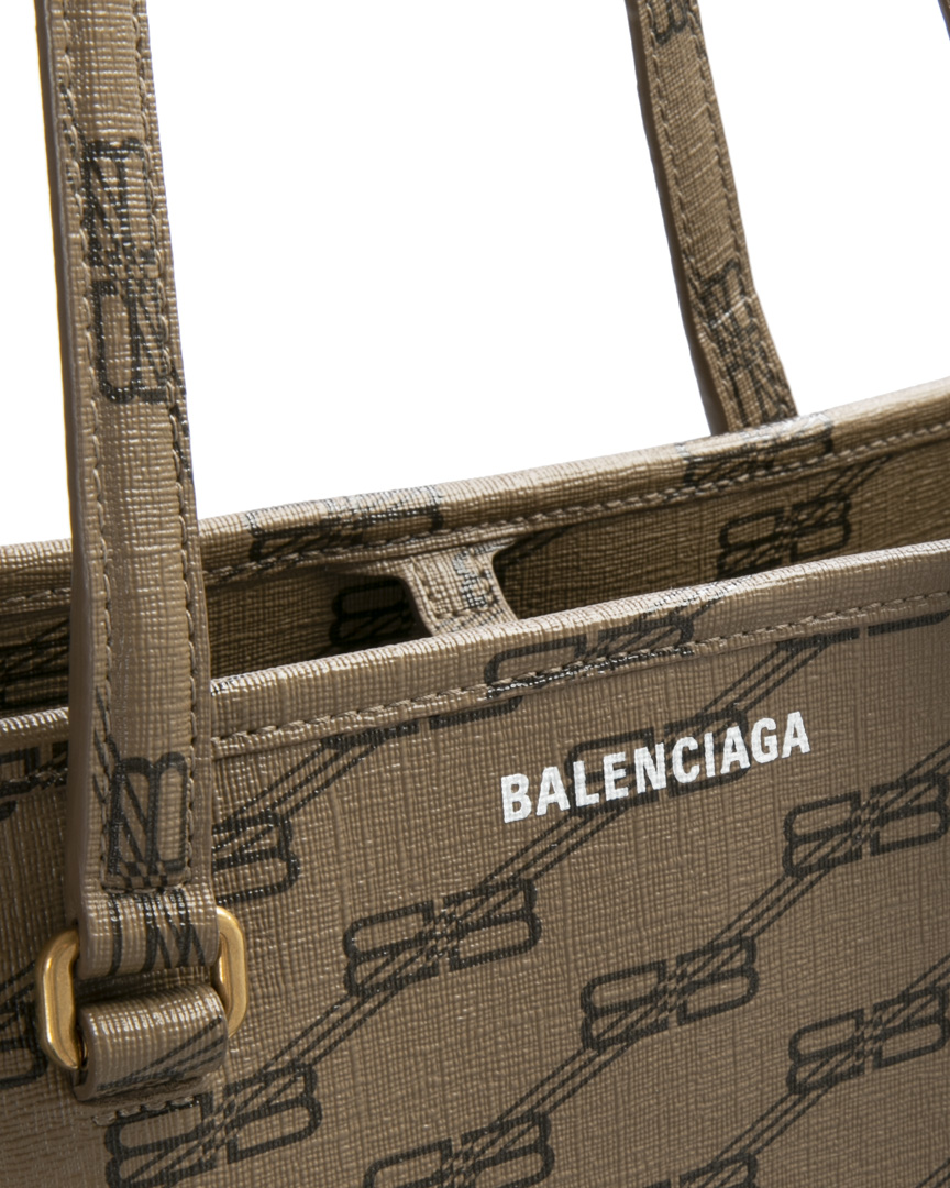 Alternative view of Balenciaga Tote East-West Medium Signature Beige