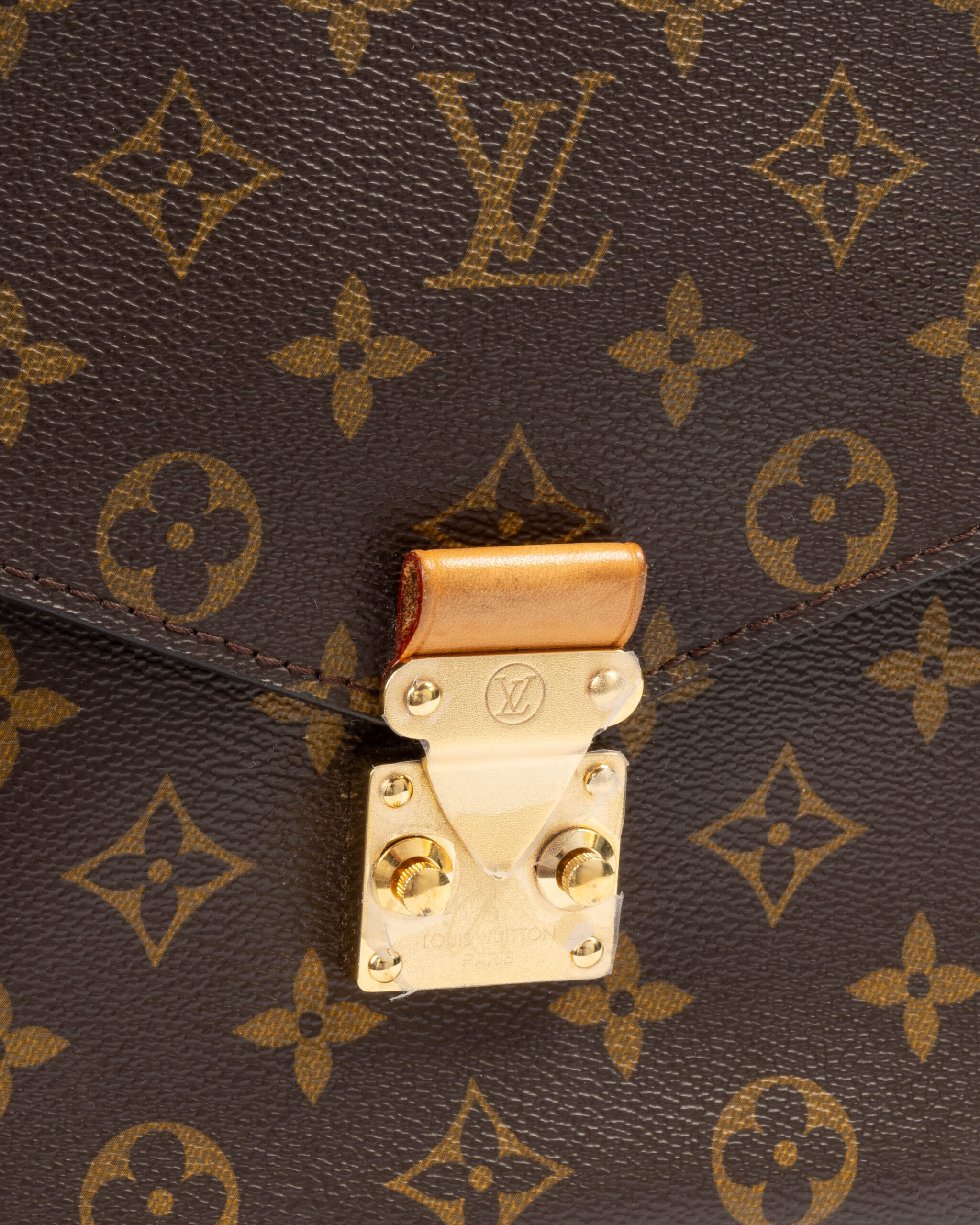 Alternative view of Louis Vuitton Pochette Metis MM Monogram
