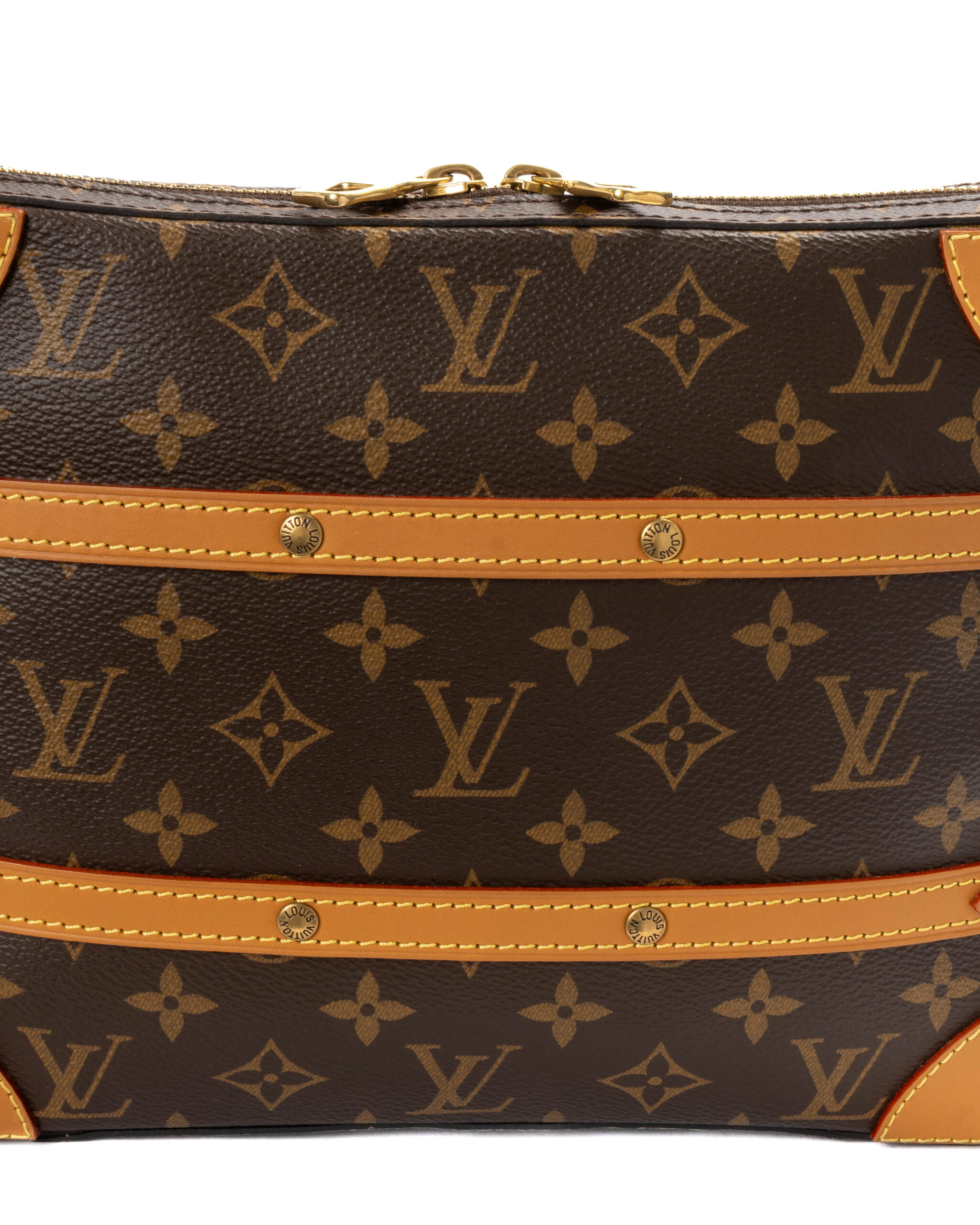 Alternative view of Louis Vuitton Soft Trunk Messanger MM Monogram