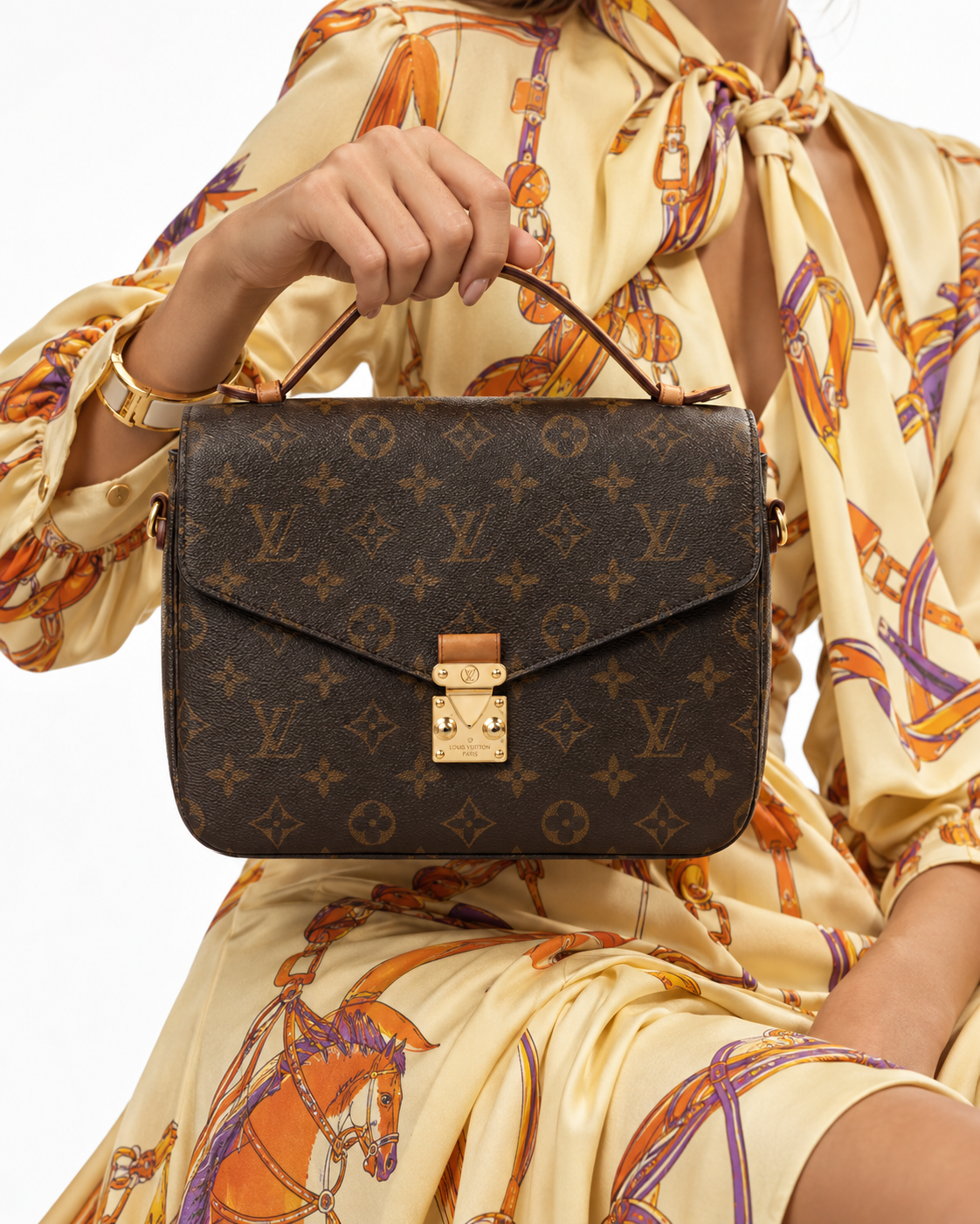 Alternative view of Louis Vuitton Pochette Metis MM Monogram
