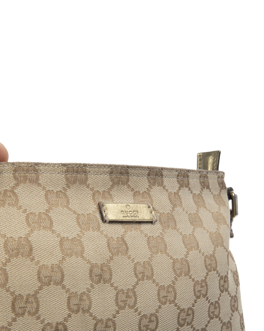 Alternative view of Gucci Tracolla Horizontal Small GG Supreme Beige