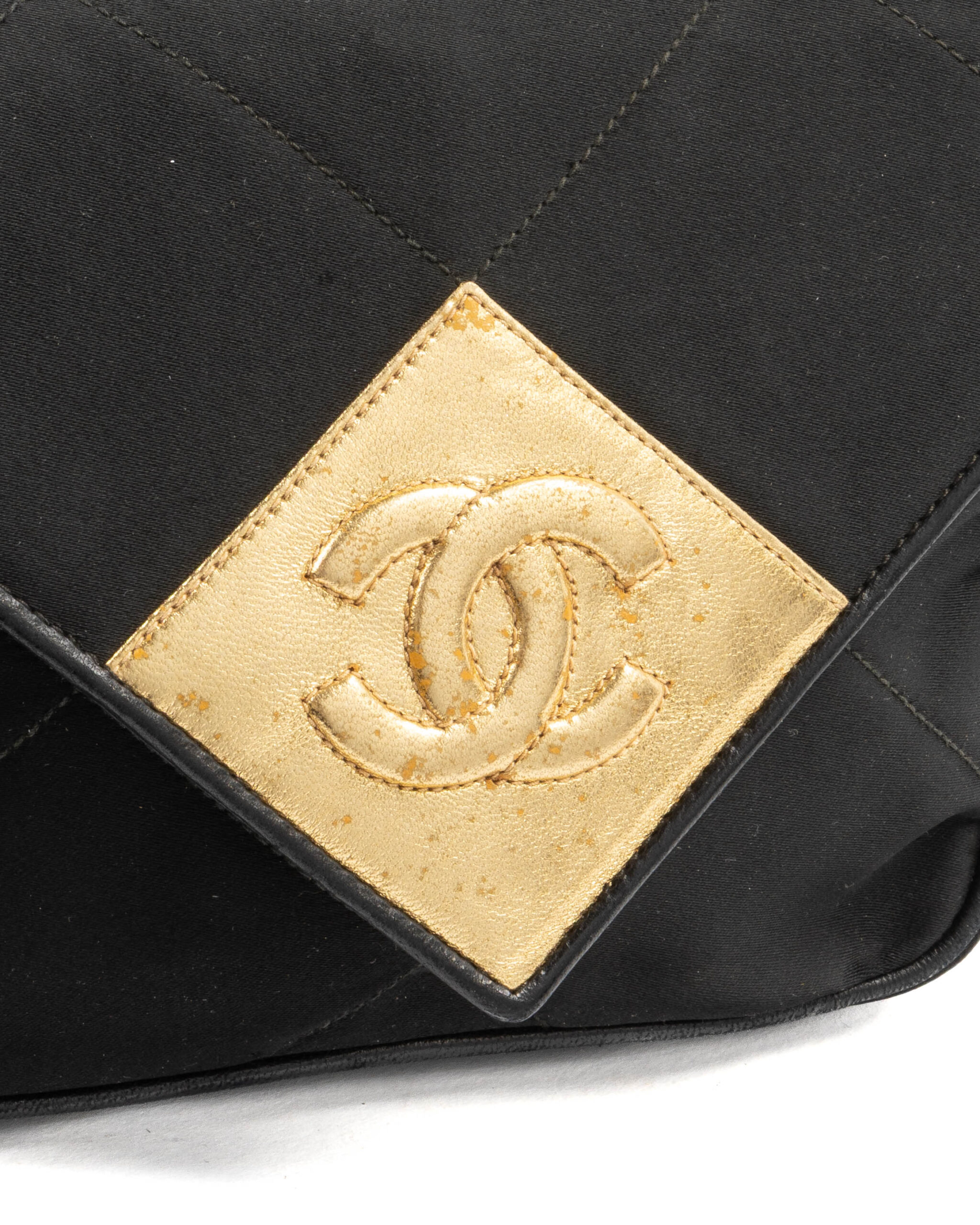 Alternative view of Chanel Tassel Mini Bag Vintage Raso Nero