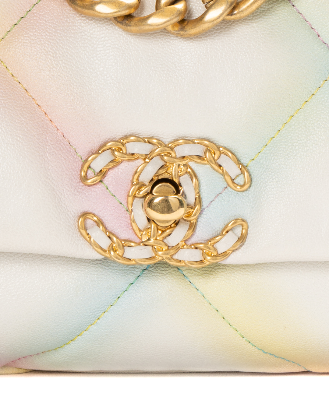 Alternative view of Chanel 19 Flap Small Rainbow Trapuntata Multicolor